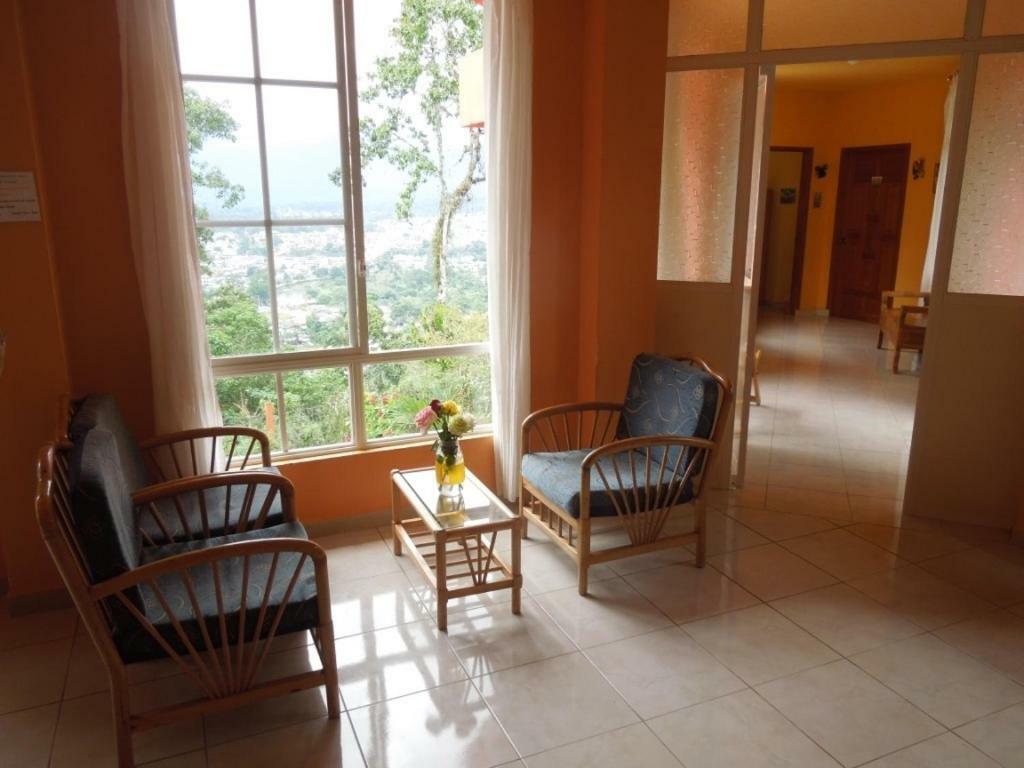 Hostal Tena Naui Zewnętrze zdjęcie